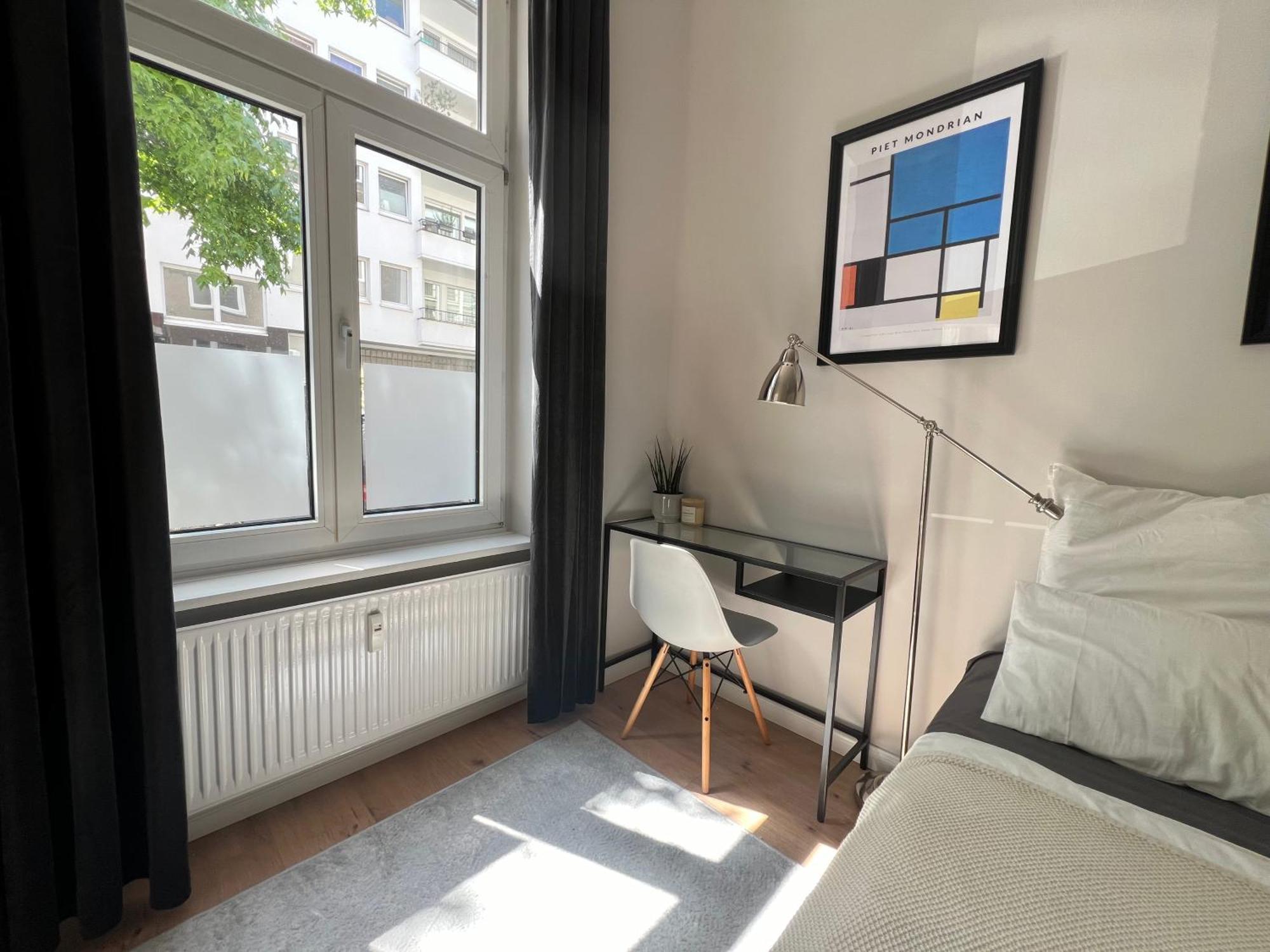 Appartement Altbau-traum Im Medienhafen Düsseldorf